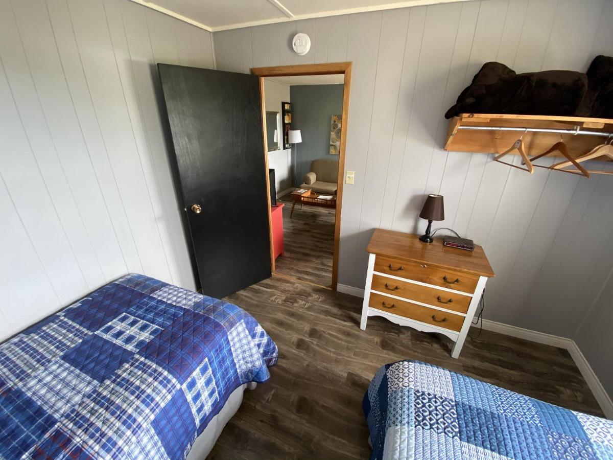 Rustico The Pines Motel And Cottages מראה חיצוני תמונה