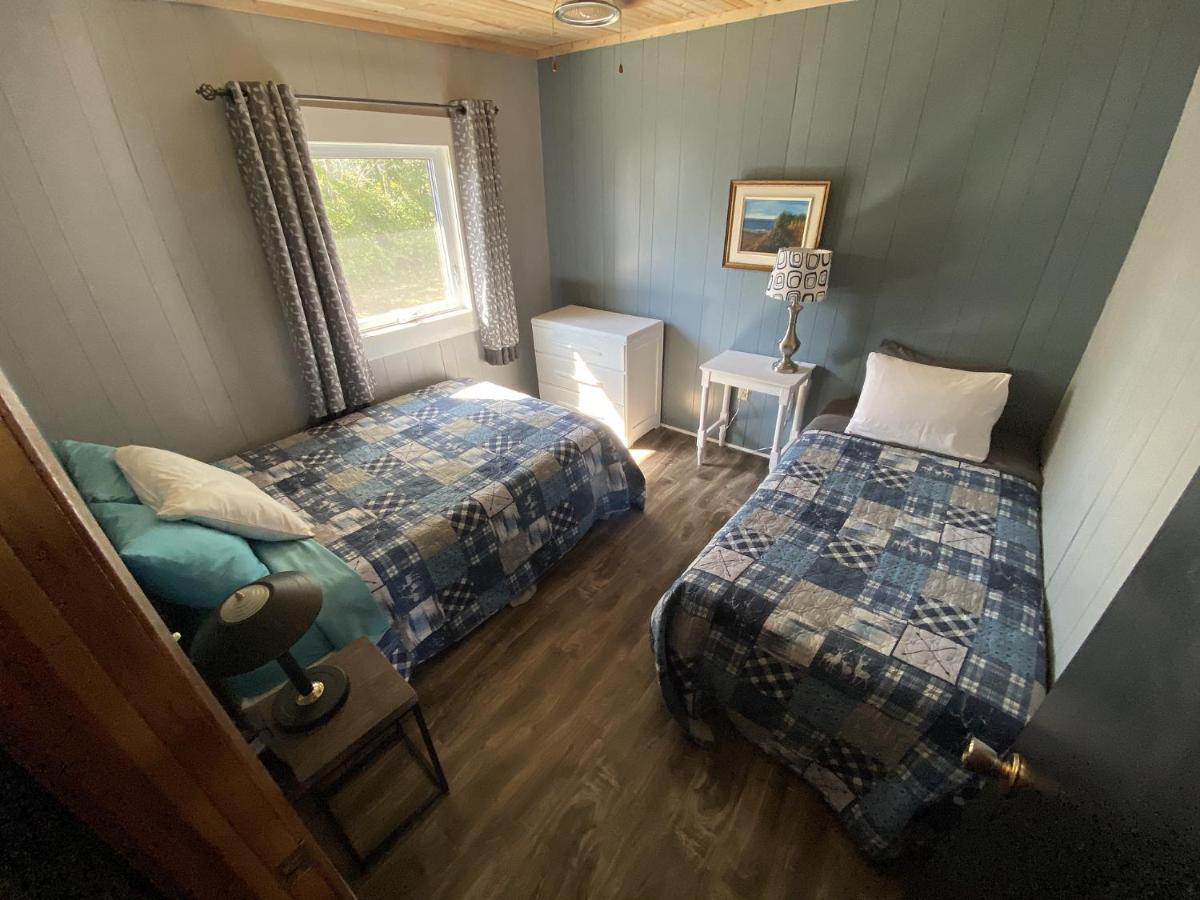 Rustico The Pines Motel And Cottages מראה חיצוני תמונה