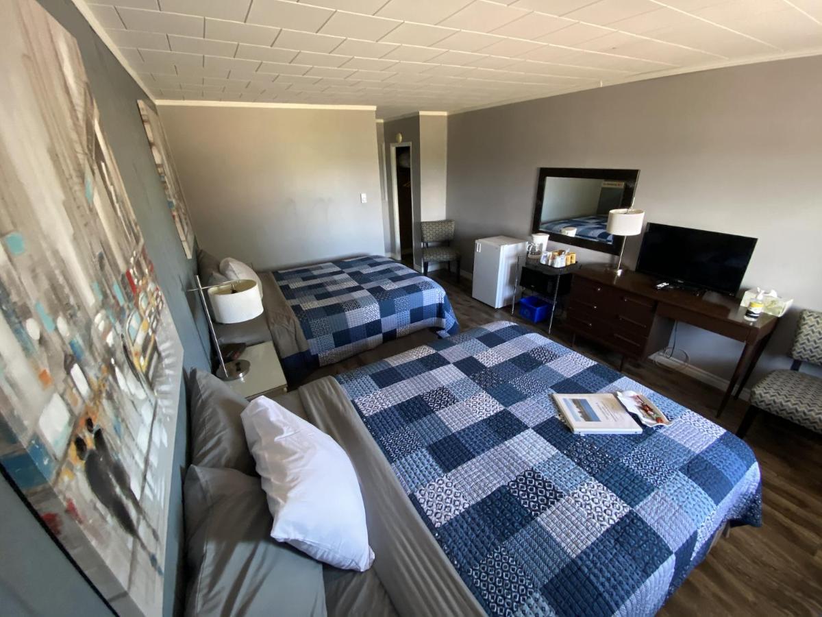 Rustico The Pines Motel And Cottages מראה חיצוני תמונה