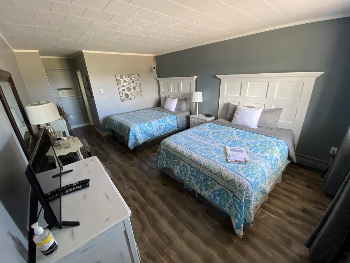 Rustico The Pines Motel And Cottages מראה חיצוני תמונה